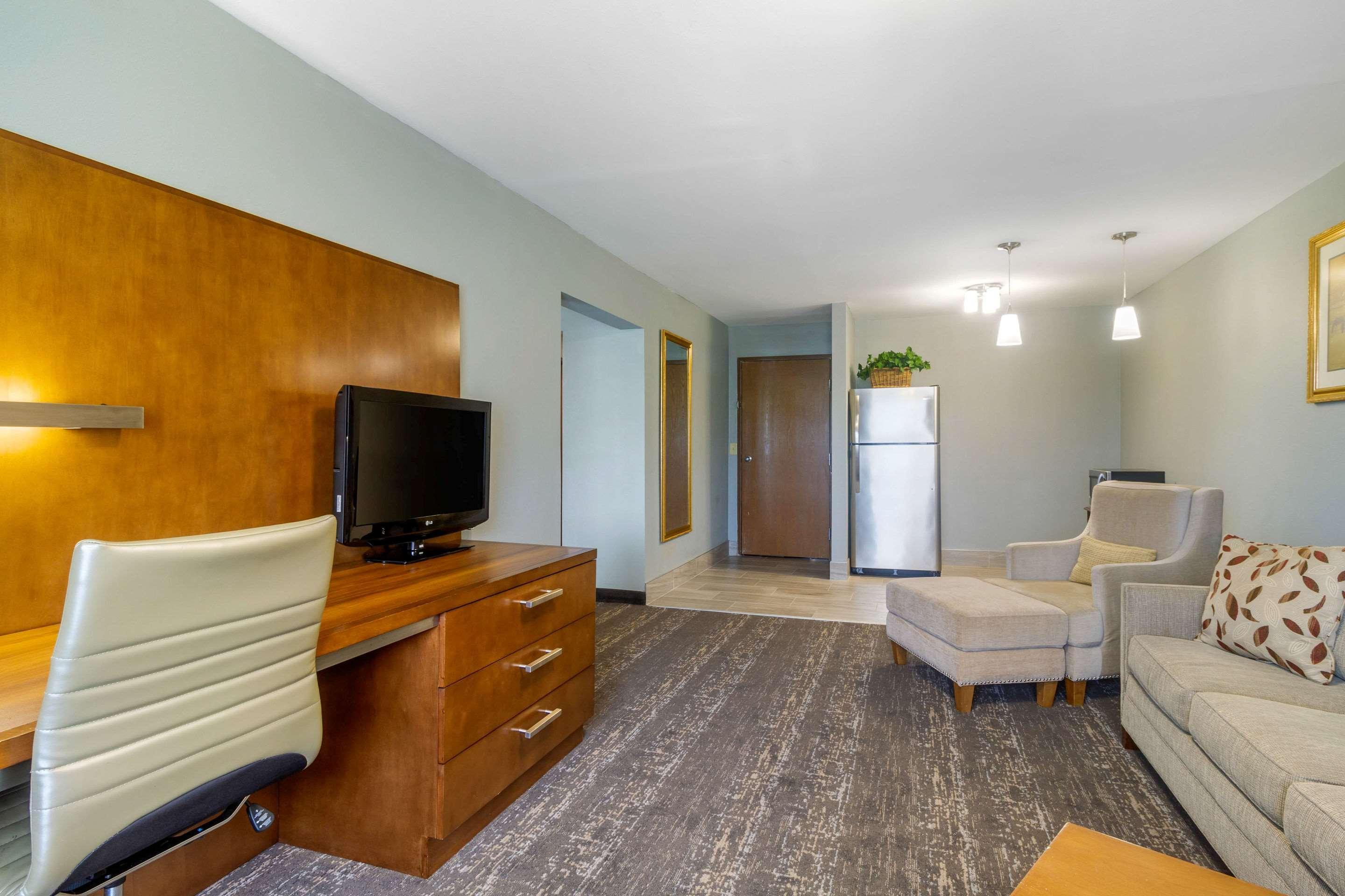 Quality Inn Дэнвилл Экстерьер фото